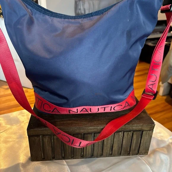 Nautica Navy and Red Crossbody Bag - Picture 2 of 11